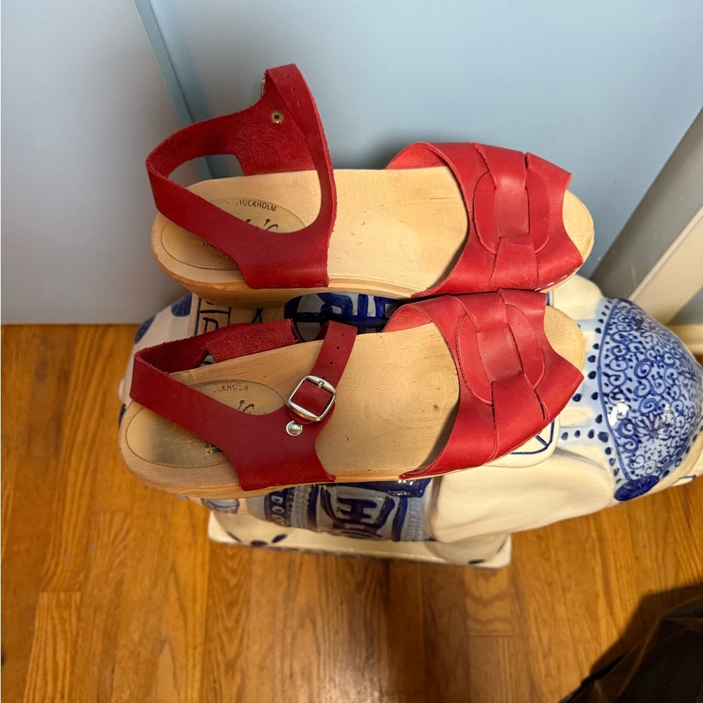 Lotta from Stockholm Low Peep Toe Sandal w/ Ankle Strap - Red - Size 11/42 - Picture 7 of 8